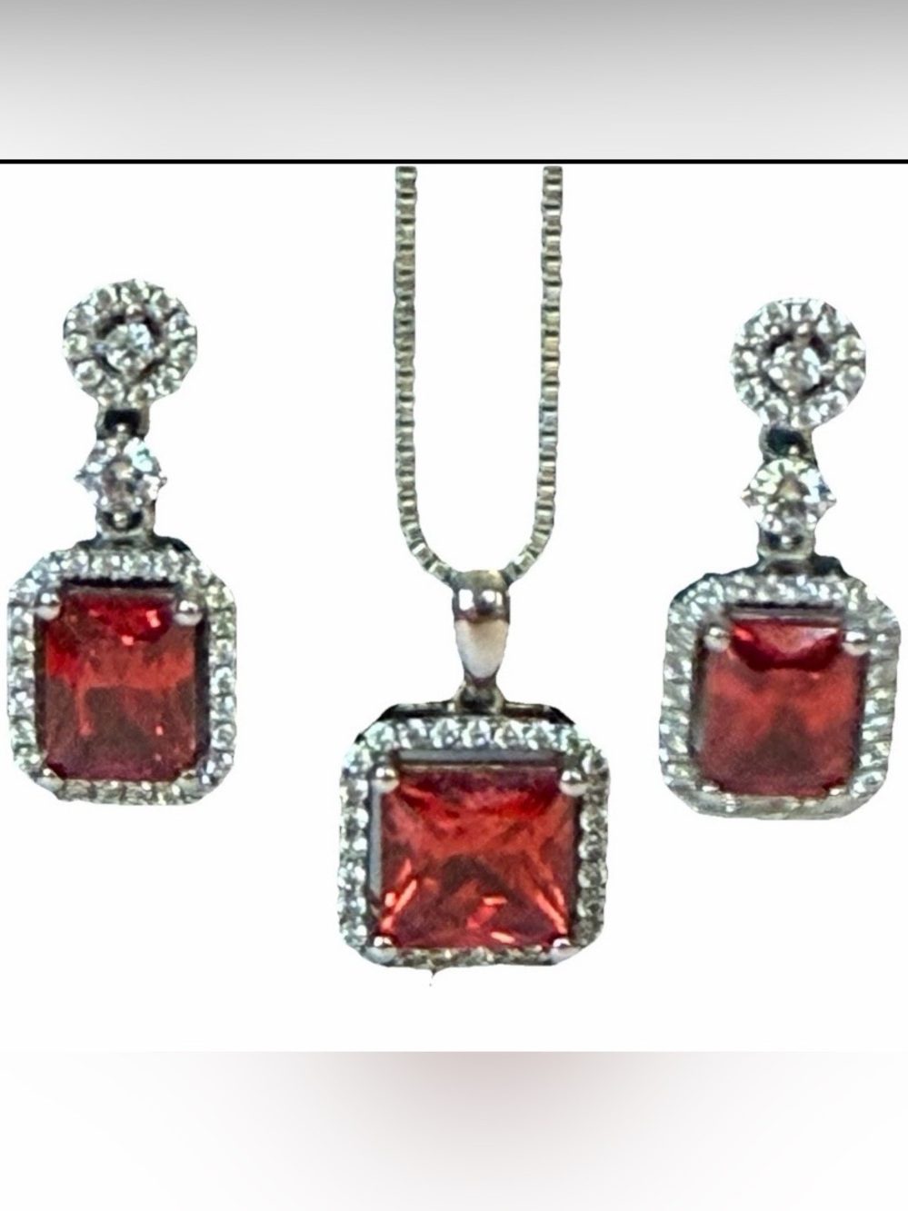 Red And Clear Stone Crystal Necklace And Earring Set Halo Silvertone 18” Chain